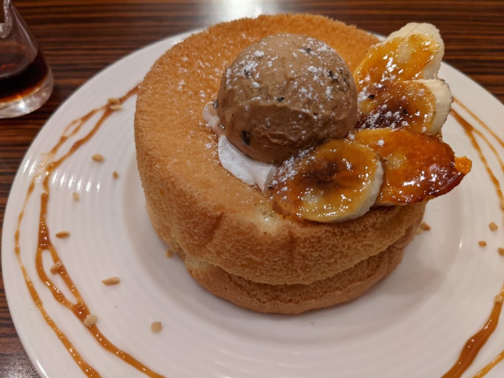 佐賀市　うふふセットバナナパンケーキ